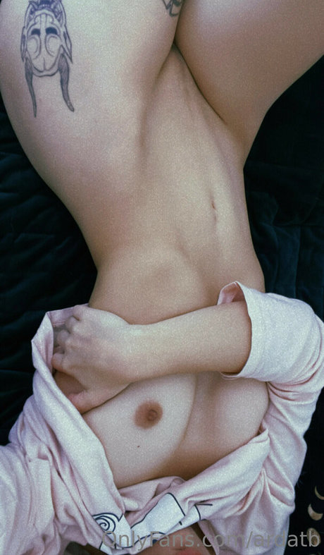 ardatbalphegor nude actress pics