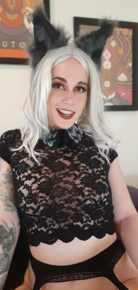 Salunes secret pornstar art photo