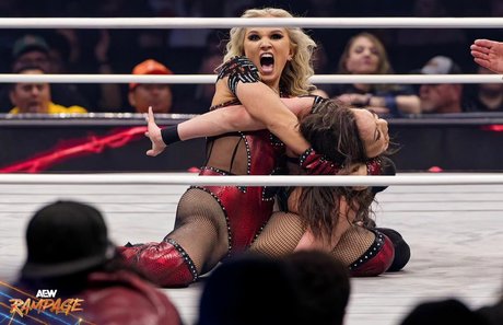 Julia Hart porn model archive