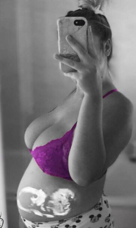 Nicole Barker sex actress gallery