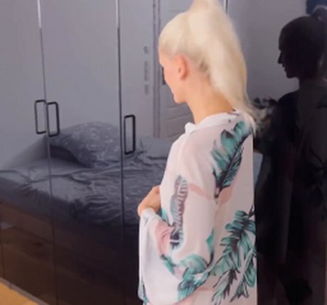 Schnuggie91 nude actress images