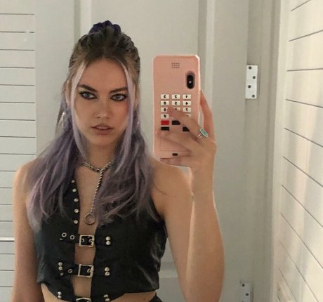 angemariano adult actress pics