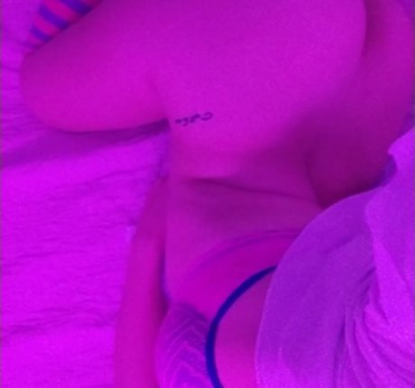 Lady Bel beautiful model image