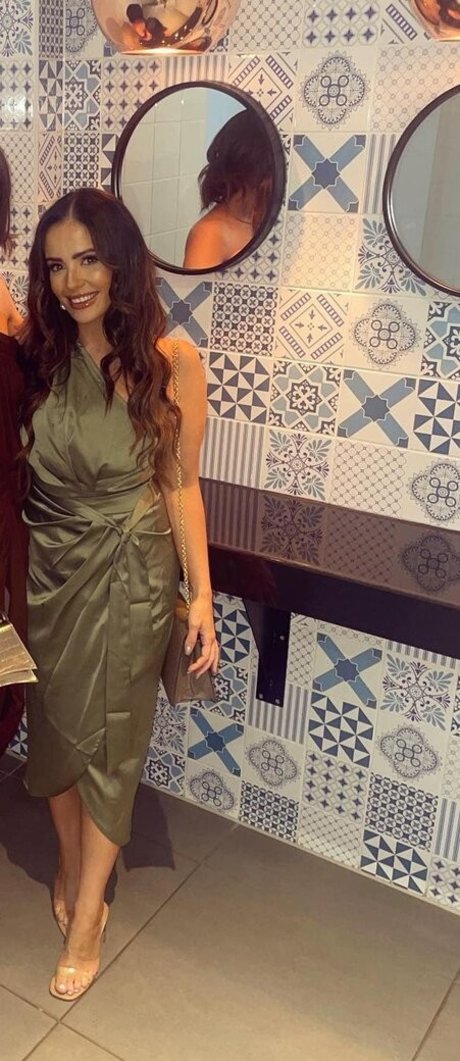 Megan L star naked images