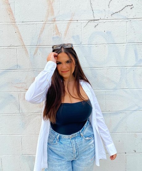 Kiley K beautiful pornstar pictures