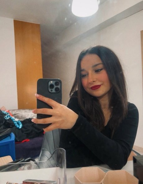 narjess high quality star pic