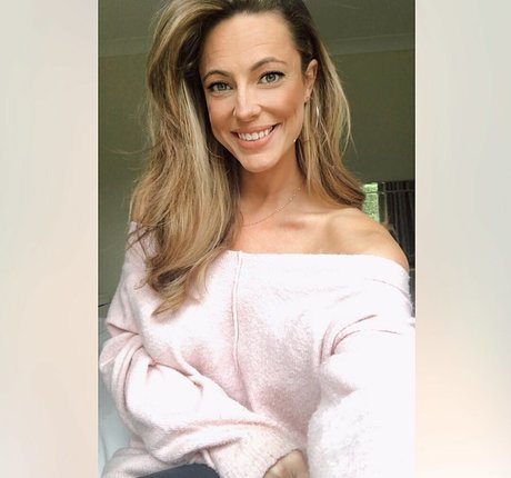 Lauren R free pornstar pic