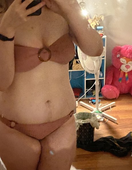 Frozen Cherry high quality actress pics