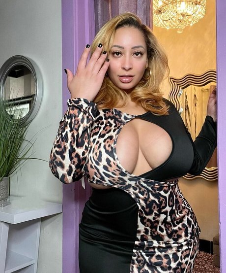 tylea adore model sex pictures