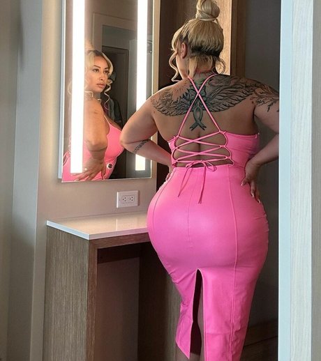 tylea adore perfect star archive