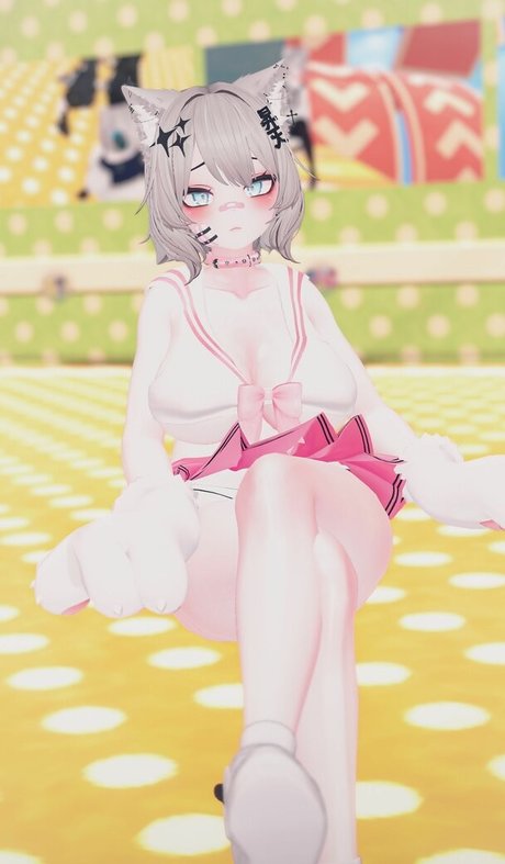 __rorovr__ erotic model pics