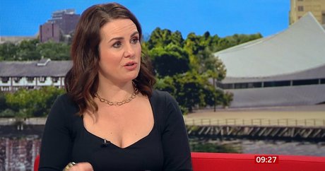 Nina Warhurst nudes model picture