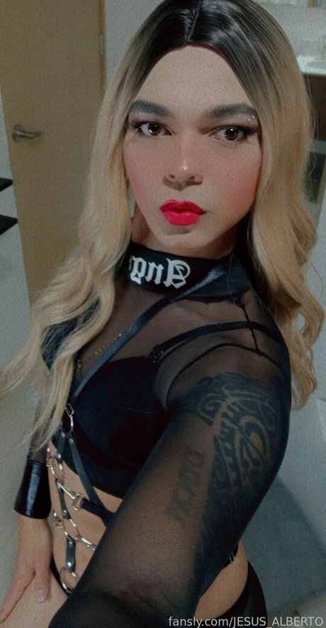 JESUS ALBERTO star top pic