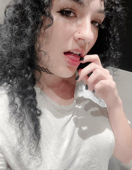 meroswitch hot pornstar image