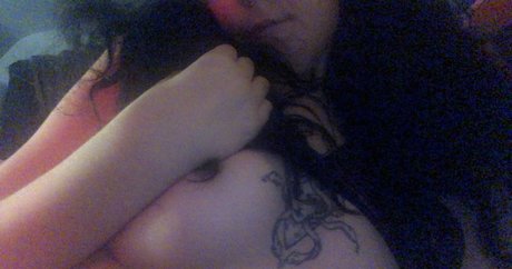 vapew0rm sex model picture