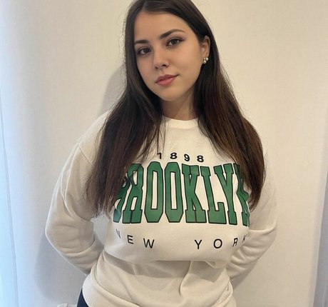 mia gaarciia hot star galleries