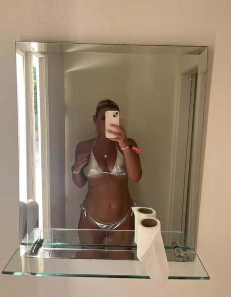 Hol Grace nudes model pics