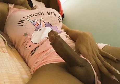 SaraDivats1 erotic model photo