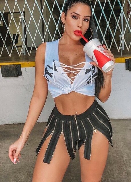 Stephanie Ball model porn pictures