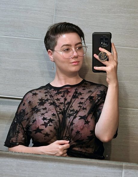 The Audaxity beautiful model photo