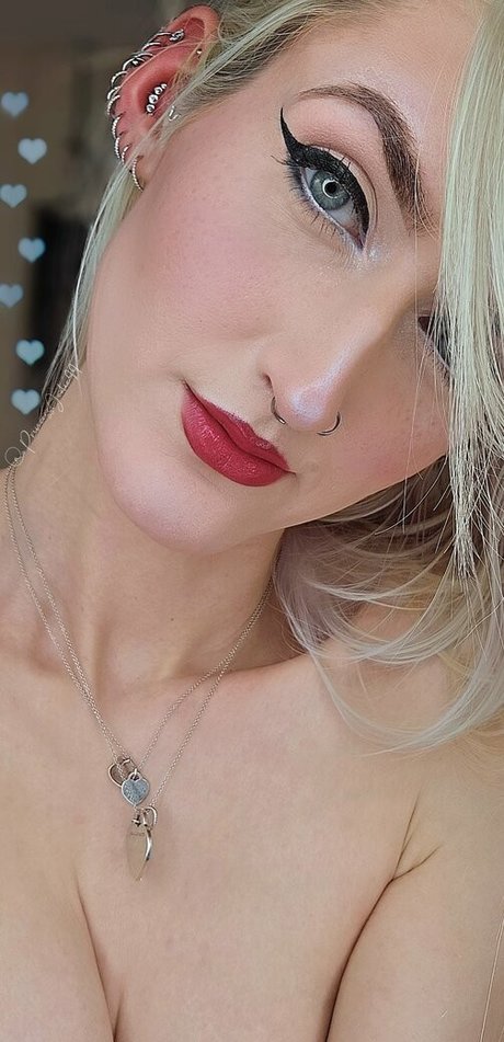 Princessjodie99 free model pictures