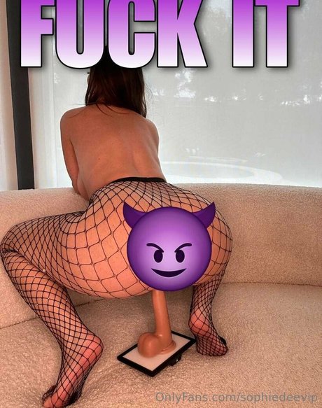 sophiedeevip pornstar sexy images