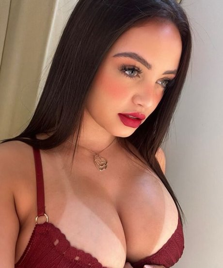 Vanessa Sanntt top star photo