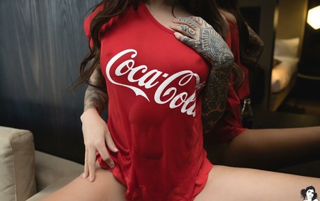 Hope Brookes erotic star img