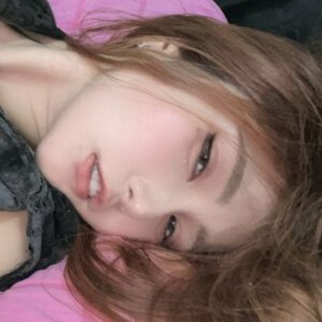 Sasako model nude picture