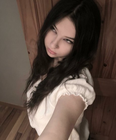 pwurfectt free model image