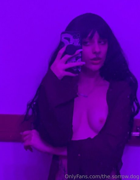 the sorrow dog nude model galleries