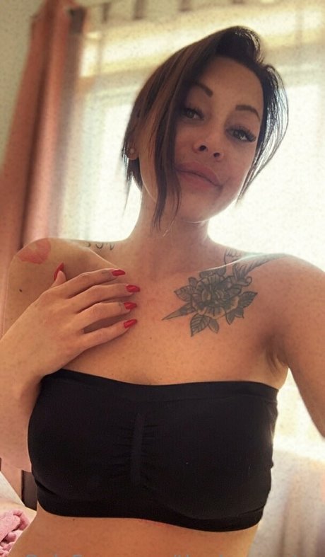 theduramater model picture