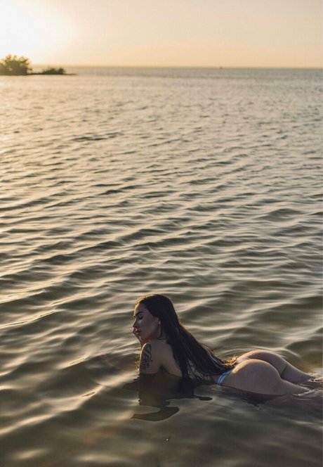 destinydelfina model sexy picture