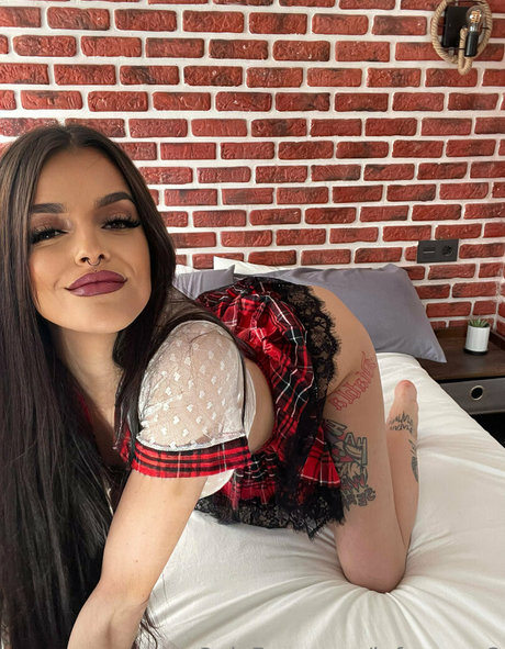 lafaraona2 star adult pictures