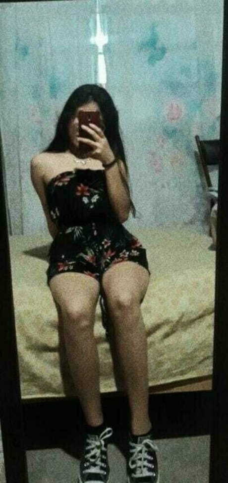 bexxirex exclusive model image