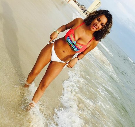 Nicole A Foster pornstar archive