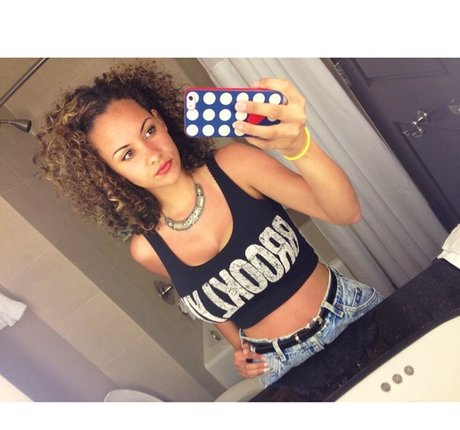 Nicole A Foster sex actress pic