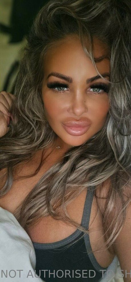 Princess Levi porn model pics