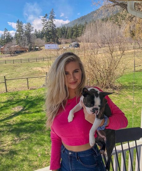 Aimee Eline pretty actress image