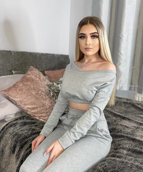 Alex Estelle pornographic actress img