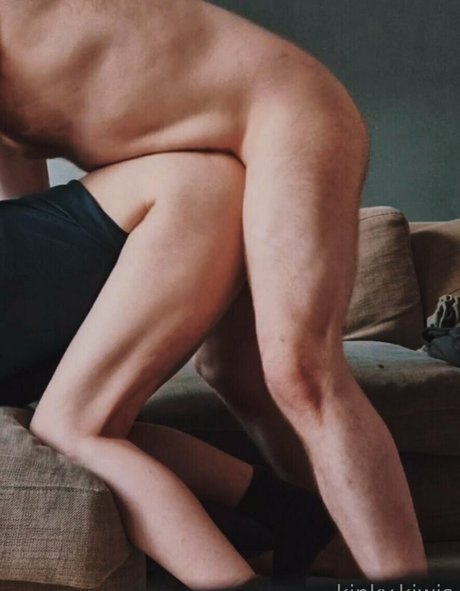 kinkykiwisx model sex pictures