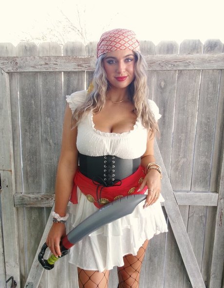 Liz Kilbane model best picture