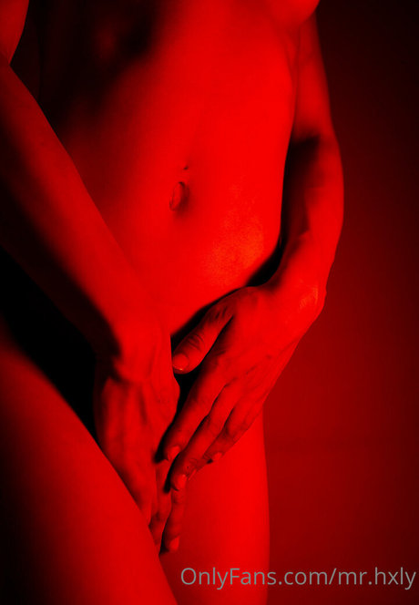 mr hxly model erotic photo