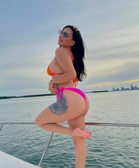 Evettexo pornstar hot img