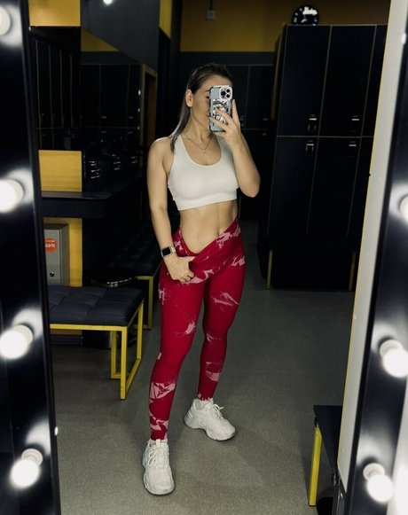 Charevna best model pic