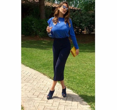 Cleo Bracchi model sexy photos