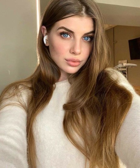 alicerabdit pornstar hot pics