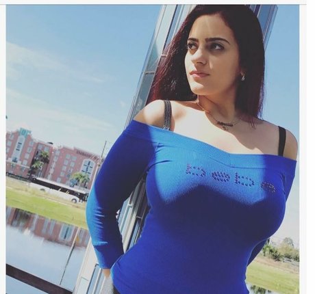 Maria Sharrad beautiful model galleries