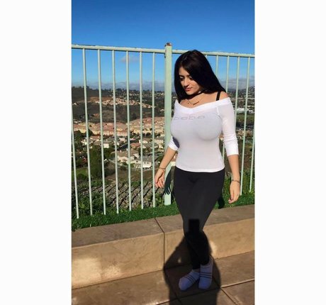 Maria Sharrad pretty star pictures