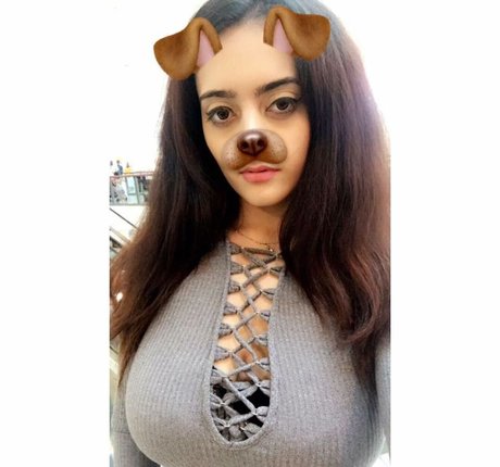 Maria Sharrad star beautiful galleries